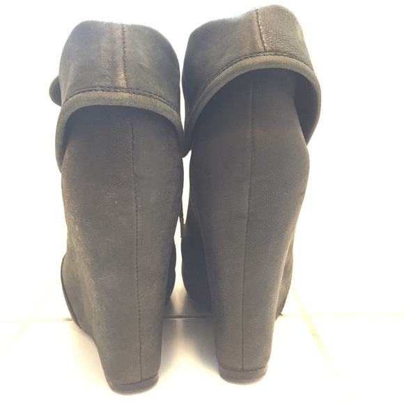 Elizabeth and James Manor Black Booties - Picture 4 of 8